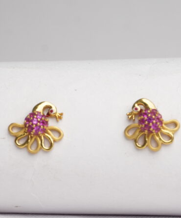 Peacock Pink Stud