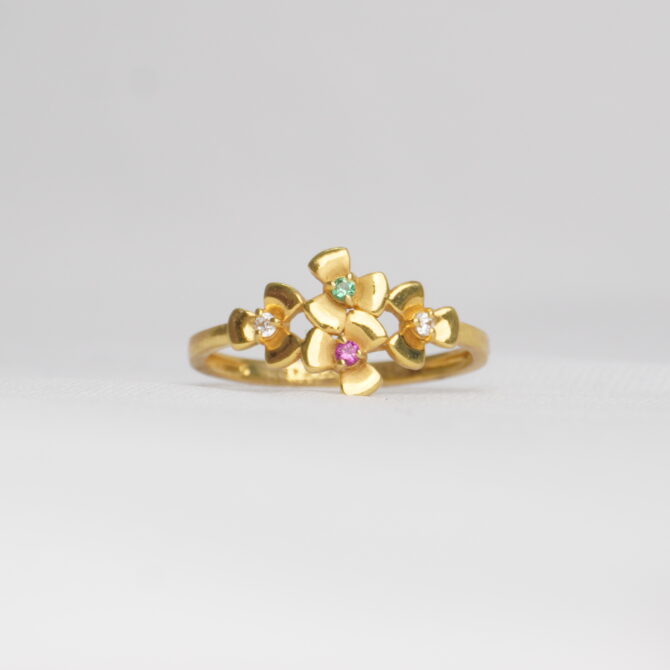 Circle Flower Ring