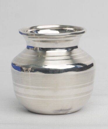 Lakshmi Nagas Sombu 307.800 G