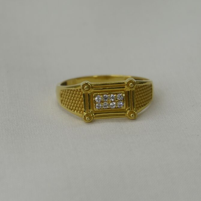 Regal Grid  Gold Ring