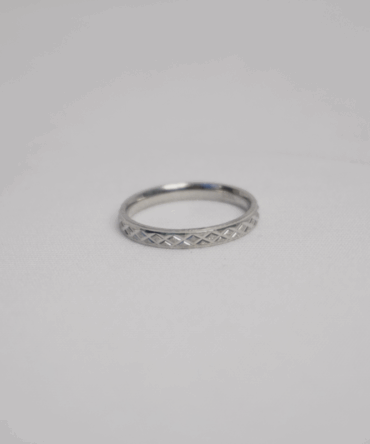 M RING 92.5