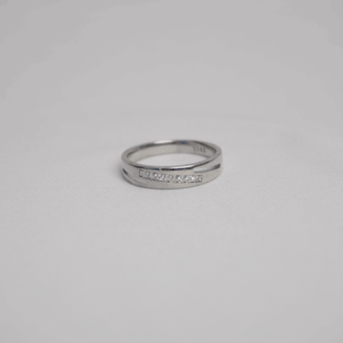 M RING 92.5